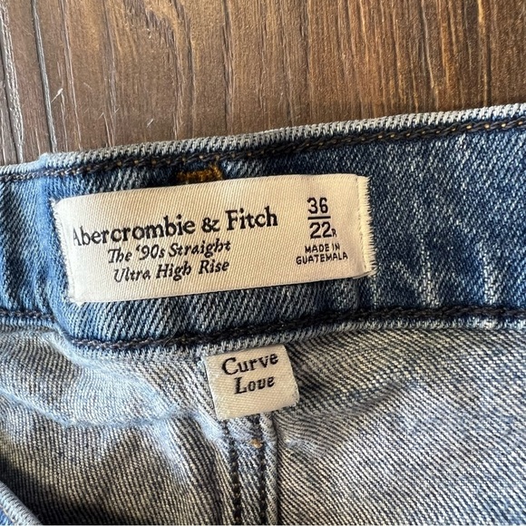 Abercrombie and Fitch the 90s straight ultra high-rise Jean SZ 22R - Picture 4 of 5